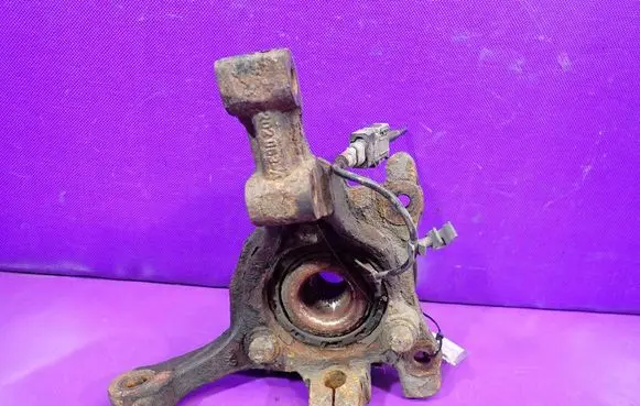 Opel Astra H Front wheel hub spindle knuckle