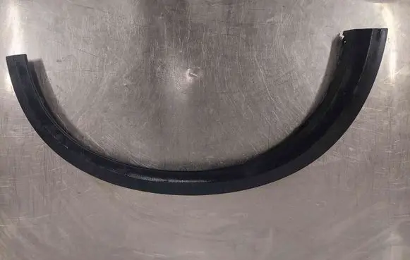 Volvo XC90 Front arch trim 30655182