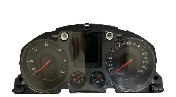 Volkswagen PASSAT B6 Speedometer (instrument cluster) 3C0920871E V0002000