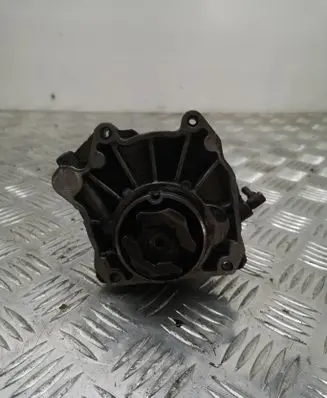 Opel Insignia A Vacuum pump
