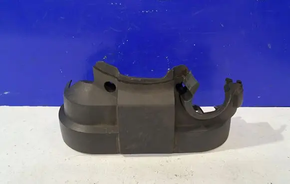 Volvo V60 Engine splash shield/under tray 31251754