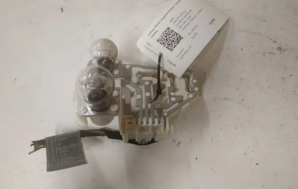 BMW 3 E90 E91 Tail light bulb cover holder 40989881