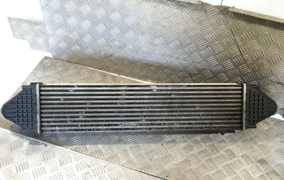 Land Rover Freelander 2 - LR2 Intercooler radiator 6G919L440EC 880663FB IA1419