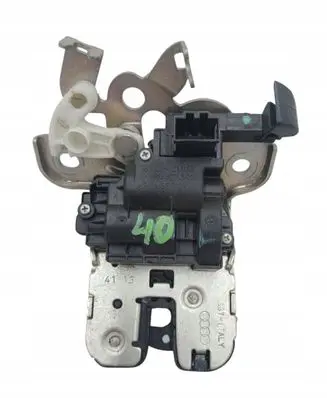 Audi A3 S3 8V Tailgate/trunk/boot lock/catch/latch 8R0827505