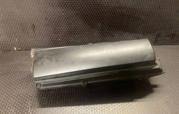 Mercedes-Benz E W211 Air filter box A6460900601