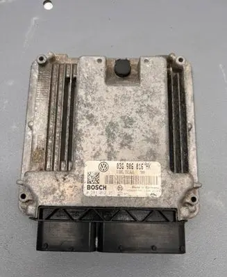 Volkswagen Touran I Engine control unit/module 03G906016HK