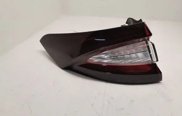 Maserati Levante Rear/tail lights 20670101