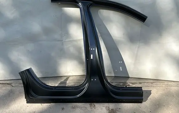 Audi e-tron Pillar (middle) 4KE809840 20250325