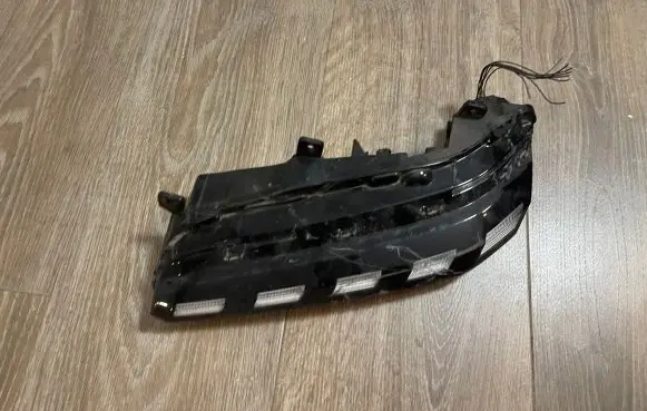 Peugeot 308 Headlight/headlamp 9835389580