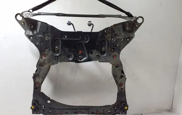 Volvo V60 Front subframe 32381810