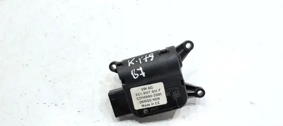 Volkswagen PASSAT B7 Air flap motor/actuator 3C1907511F