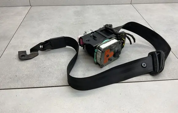 Audi Q5 SQ5 Front seatbelt 0718E7P1Q0