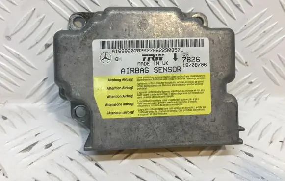 Mercedes-Benz B W245 Airbag control unit/module A1698207826