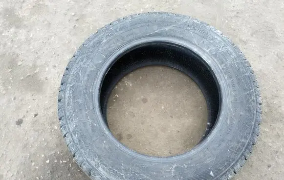 Volkswagen Transporter - Caravelle T4 R15 C winter/snow tires with studs BUSINESS