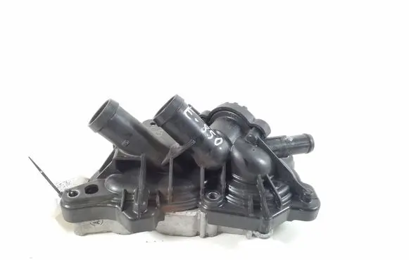 Volkswagen Touran III Water pump 04E121600BD
