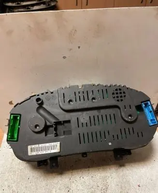 Volkswagen Golf IV Speedometer (instrument cluster) 1J0919861B 110098916018