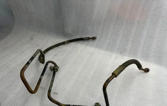 Audi A3 S3 8L Power steering hose/pipe/line 1J0422893Am