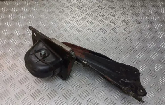Volkswagen Touran I Rear control arm 1T0505225A