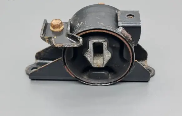 KIA Venga Gearbox mount 218321P100 218321P000 141025