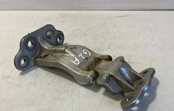 Ford Transit Custom Rear door lower hinge