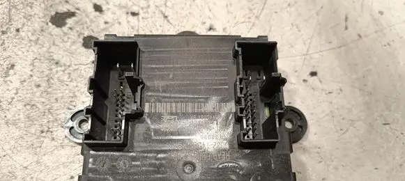 Land Rover Evoque I Door control unit/module GJ3214D620BA