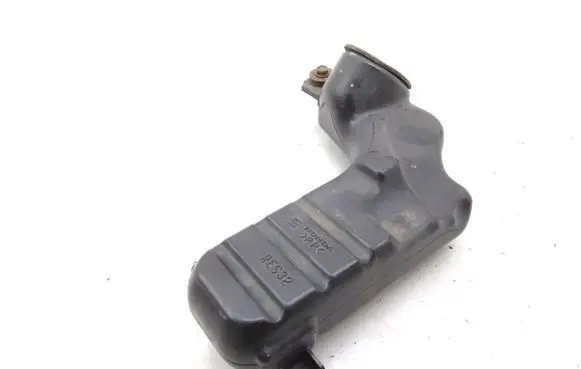 Vacuum air tank