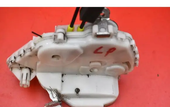 Honda Accord Front door lock