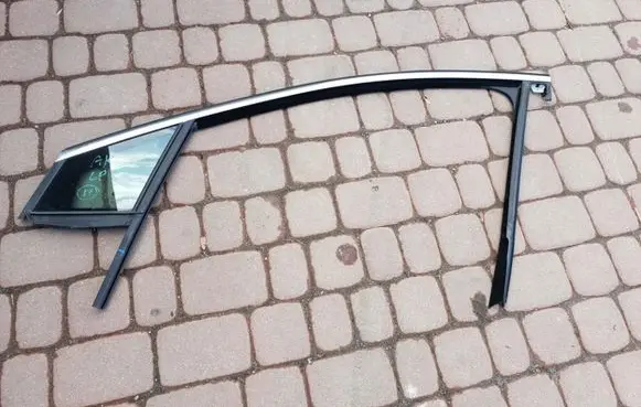 Opel Astra K Sliding door window/glass 