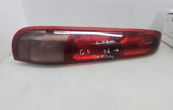 Nissan X-Trail T30 Rear/tail lights