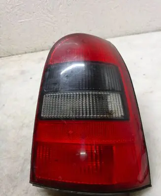 Opel Vectra B Rear/tail lights 37640748