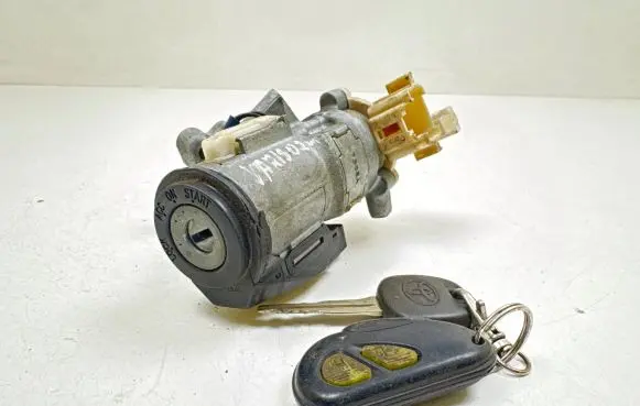 Toyota Yaris Ignition lock 8978352010 08980602
