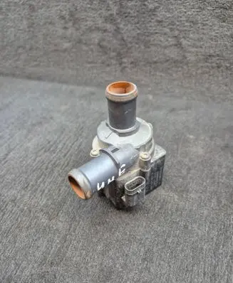 Audi Q7 4M Electric auxiliary coolant/water pump 06H121601P 06H121601L