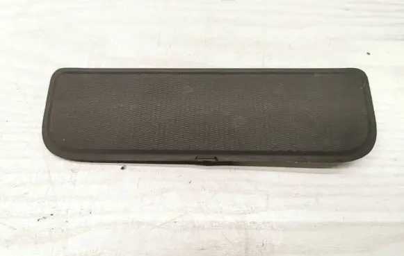 Volvo XC60 Panel drawer/shelf pad 30715132