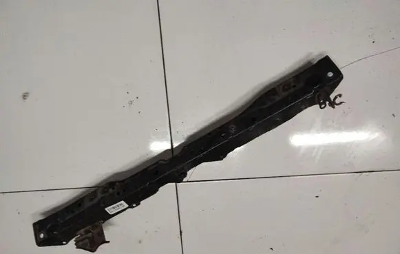Honda FR-V Radiator support slam panel