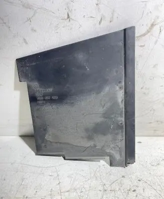 Volkswagen Transporter - Caravelle T5 Battery tray heat shield 7H0915435