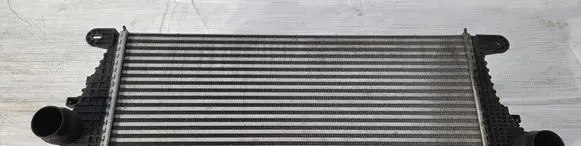 Opel Insignia B Intercooler radiator 84208091