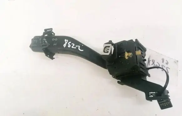 Skoda Octavia Mk2 (1Z) Indicator stalk 1K0953513F 01103511