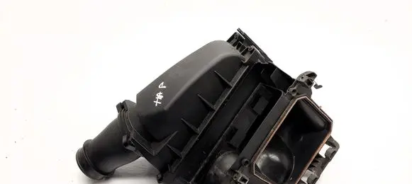 Air filter box