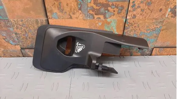 BMW X7 G07 Other interior part 7488160