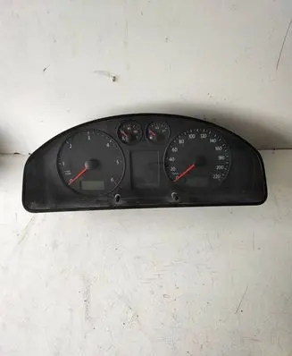 Volkswagen Transporter - Caravelle T5 Speedometer (instrument cluster) 88311346