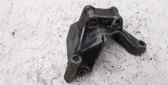Audi A6 S6 C6 4F Power steering pump mounting bracket 06E145393B