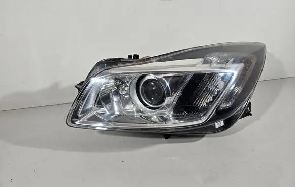 Opel Insignia A Headlight/headlamp 1ZT009631