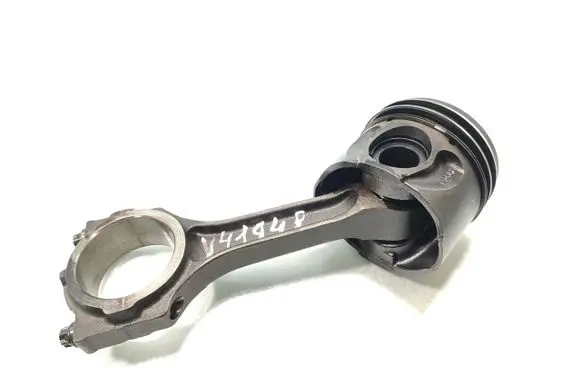 Ford Mondeo Mk III Piston with connecting rod HJBB