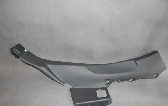 (C) pillar trim