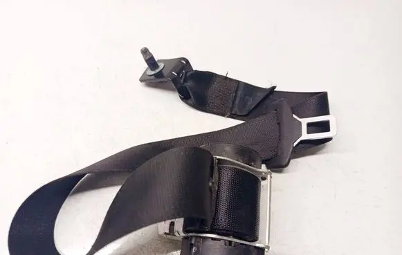 Opel Corsa D Rear seatbelt 