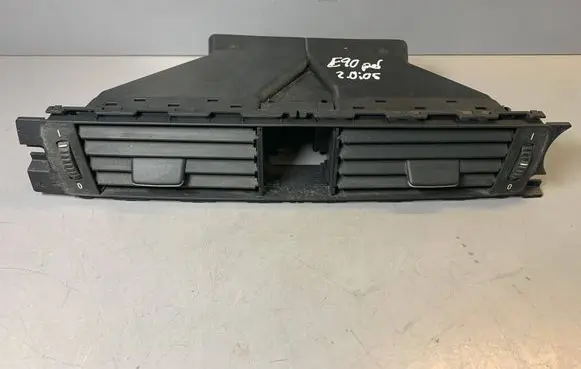 Dash center air vent grill