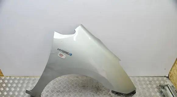 Toyota Prius (XW20) Fender 