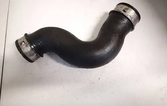 Skoda Octavia Mk2 (1Z) Intercooler hose/pipe 1k0145832e