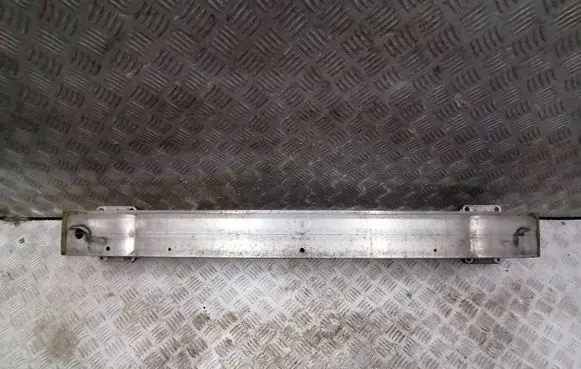 Peugeot 308 Front bumper support beam 