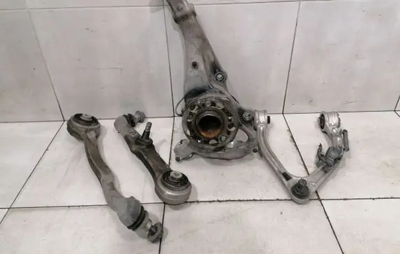Mercedes-Benz S AMG W222 Front wheel hub spindle knuckle A2223321901